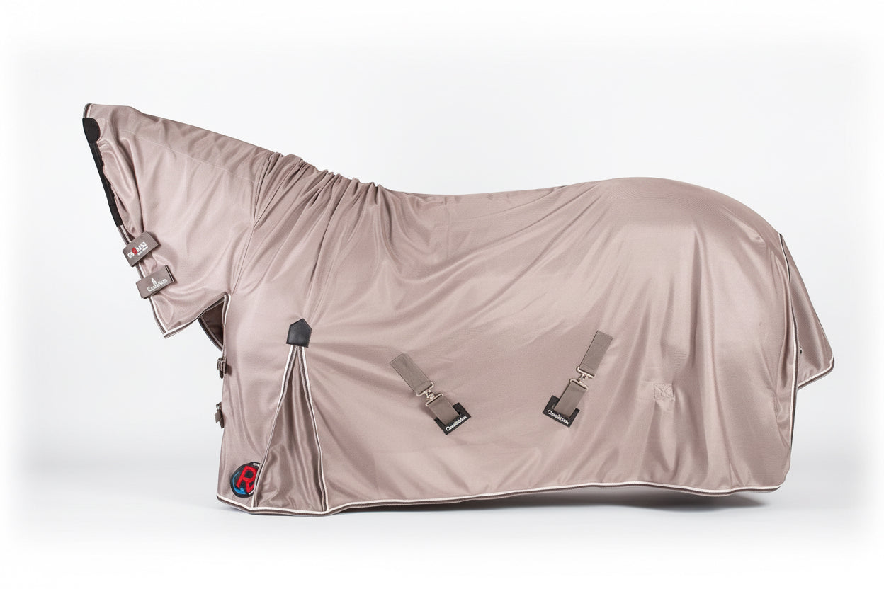 Couverture céramique Classic Equine – Bien-être et récupération du cheval