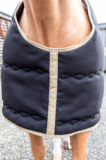 Stable Blanket California – Couverture d’écurie 240 g