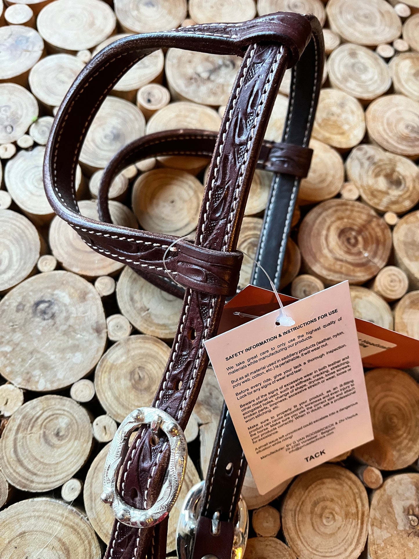 Bride de show tooling floral