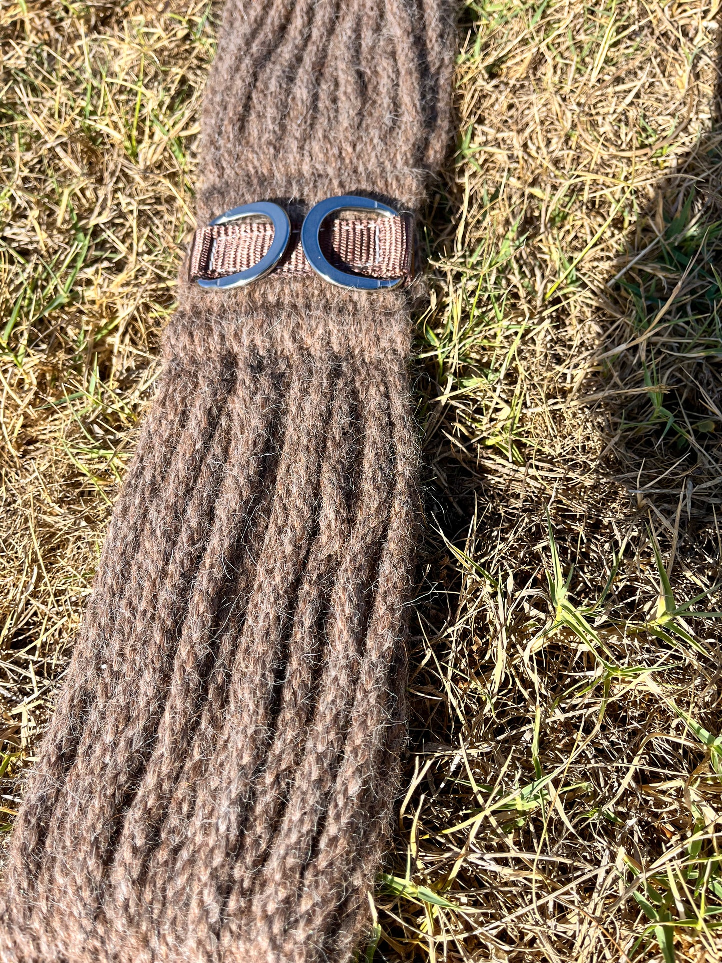 Classic equine girth in alpaca