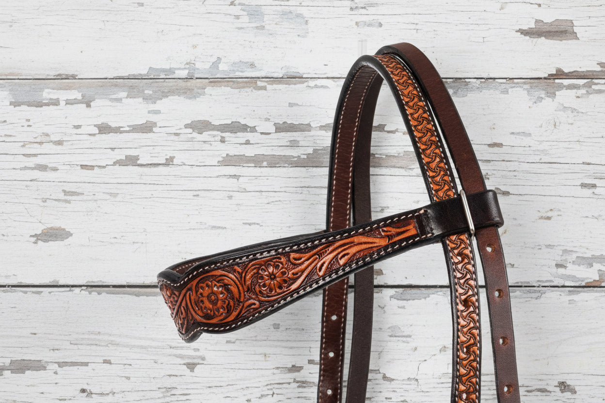 Bride western Pool’s motif floral en cuir travaillé