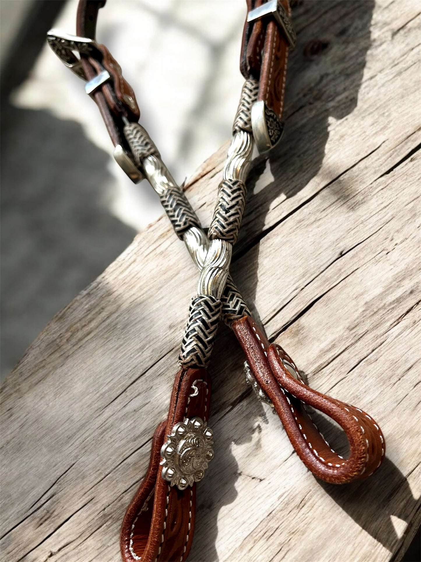 Bride de show western premium hybride – perles argentées & rawhide, 2 oreilles