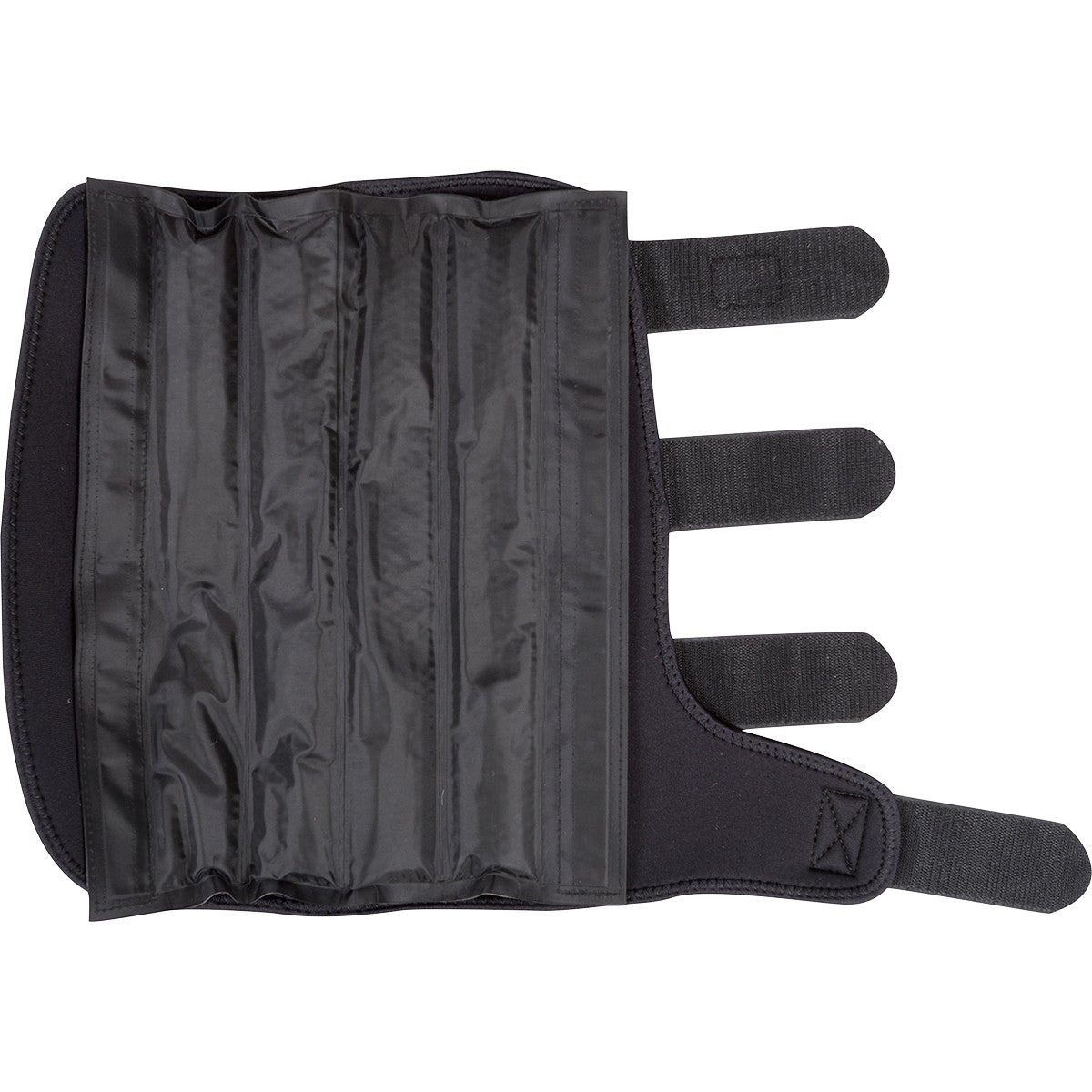 Détail des guêtres Classic Equine dotées de poches pour packs de gel rafraîchissant, adaptées à la récupération et au bien-être des tendons du cheval.