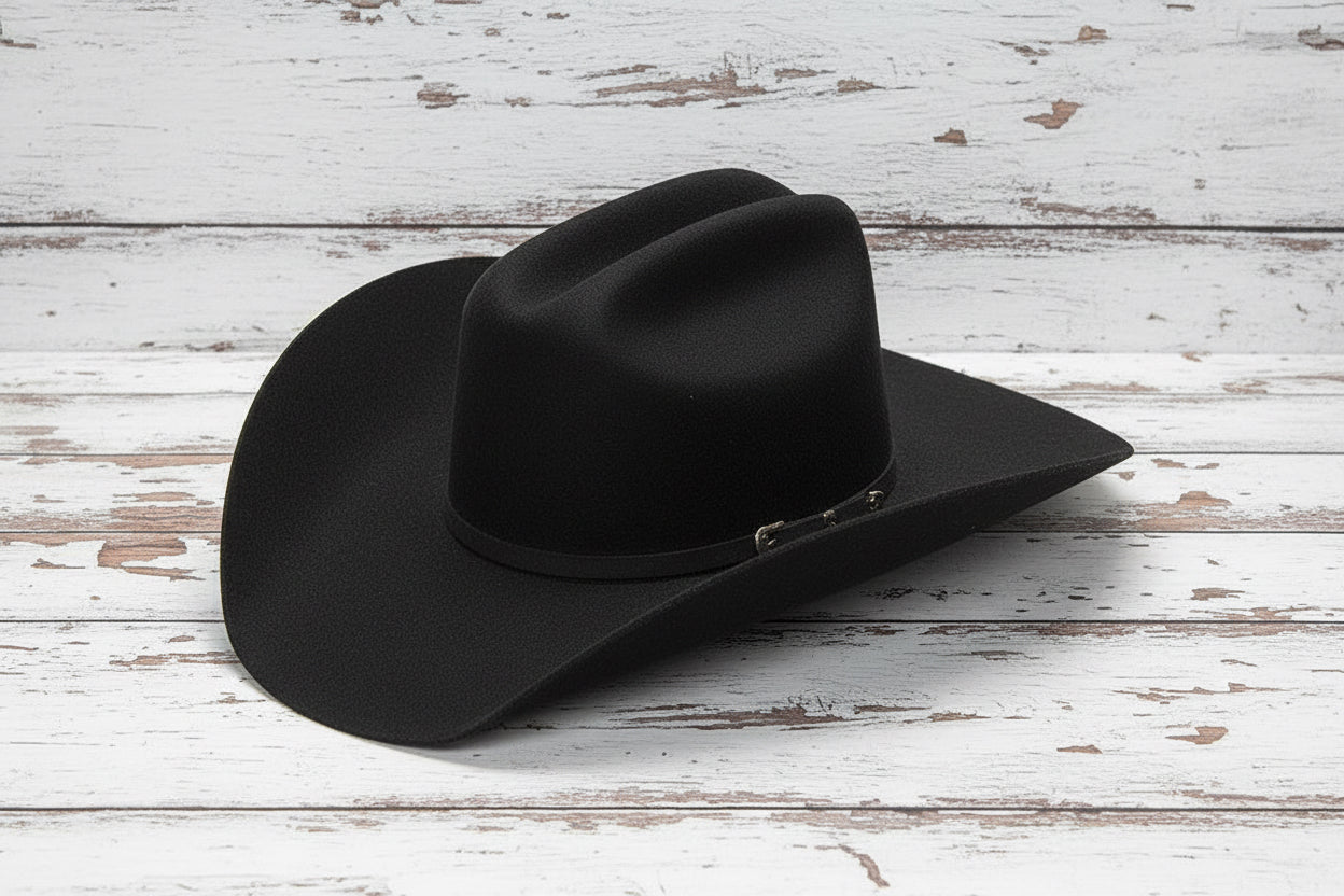 Chapeau cow-boy Twister en feutre noir, style western classique et élégant