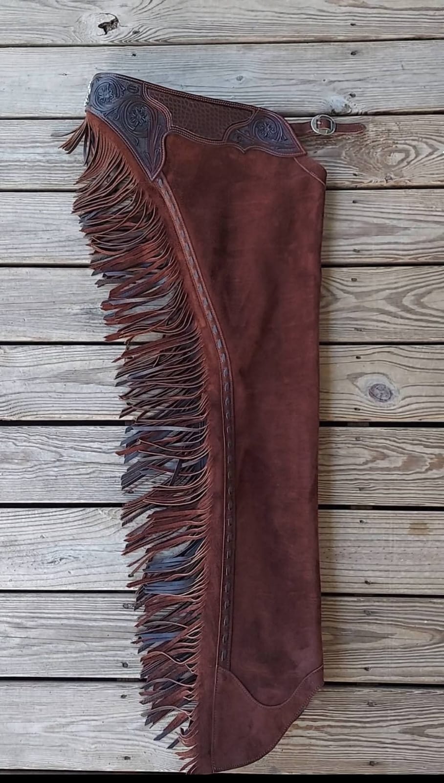 Chaps Western en Cuir sur Mesure – Fabrication Artisanale - Western Apparel