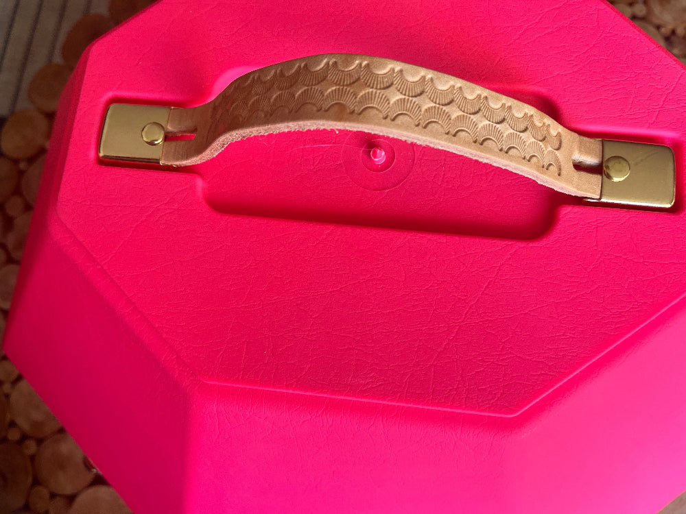 Boîte à chapeaux western K and D Equestrian rose, pour chapeau cowboy, lanière en cuir 