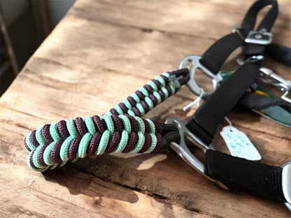 Licols Norton avec muserolles tissées à la main