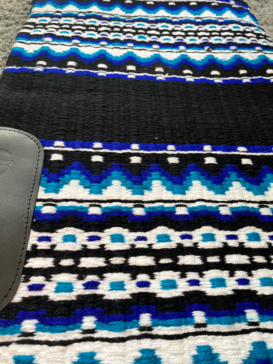 Show pad western premium, couleurs bleu, blanc et noir
