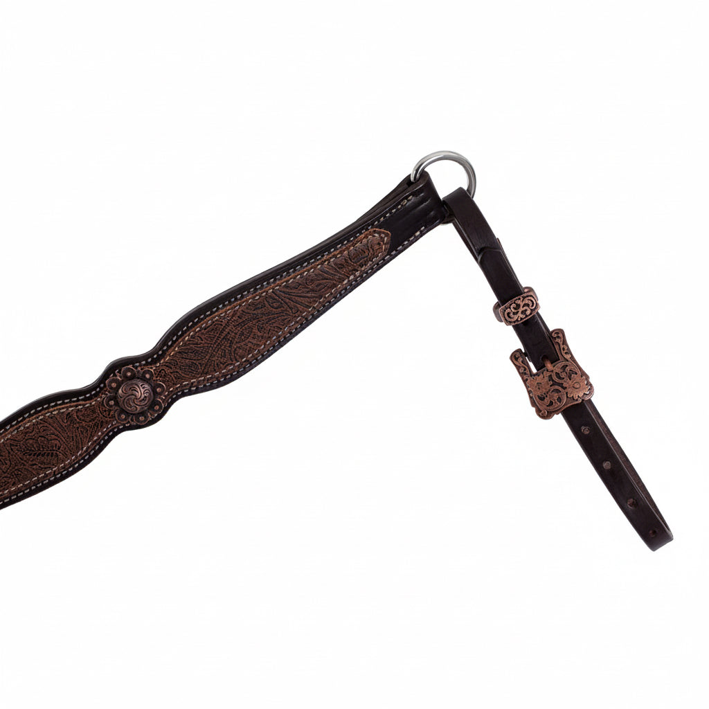 Poitrail western Weaver Equine en cuir anglais Havana, décoré d'un overlay floral marron et d'éléments floraux en finition cuivre antique, zoom sur le tooling et les conchos